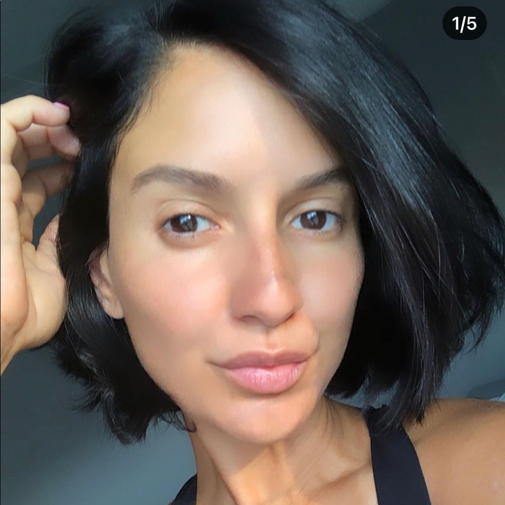 Meet your Posher, Maris